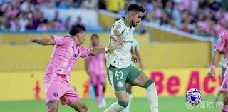 网络赌博的“后台操控”：你看到的开奖结果可能是为你定制的。（网络赌博背后的操盘：你的开奖结果或许早已被量身定制）