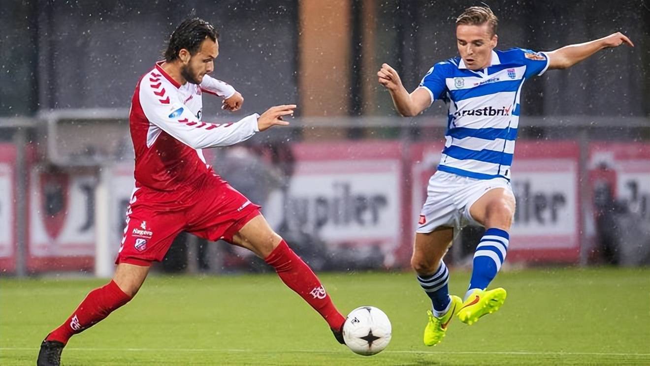 他们在不同 他们在不同